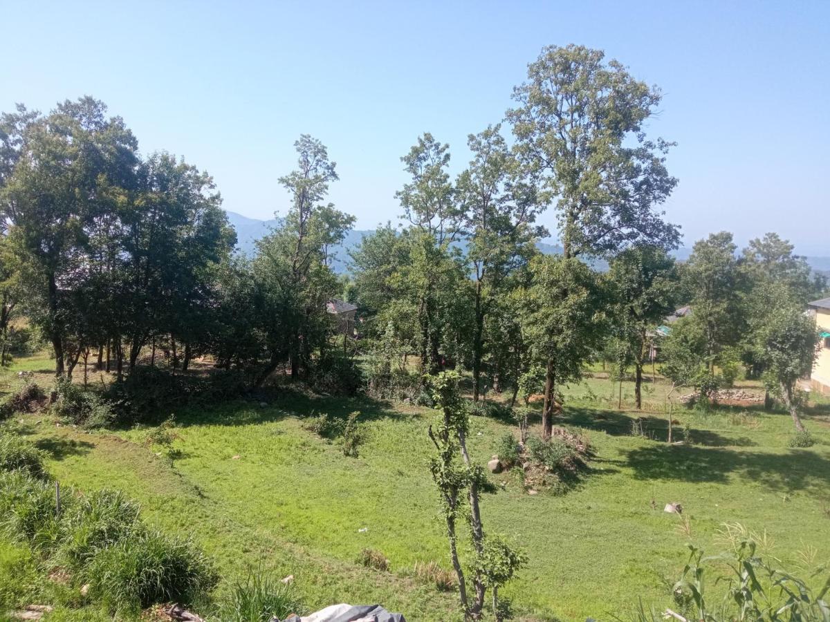 Travelodge Homestay Bir  Luaran gambar